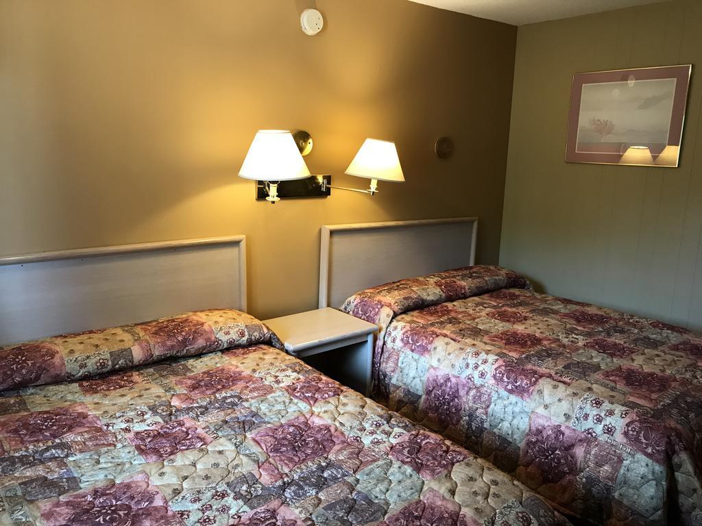 Polson Park Motel 弗农 外观 照片