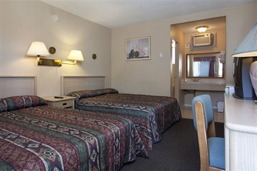 Polson Park Motel 弗农 外观 照片