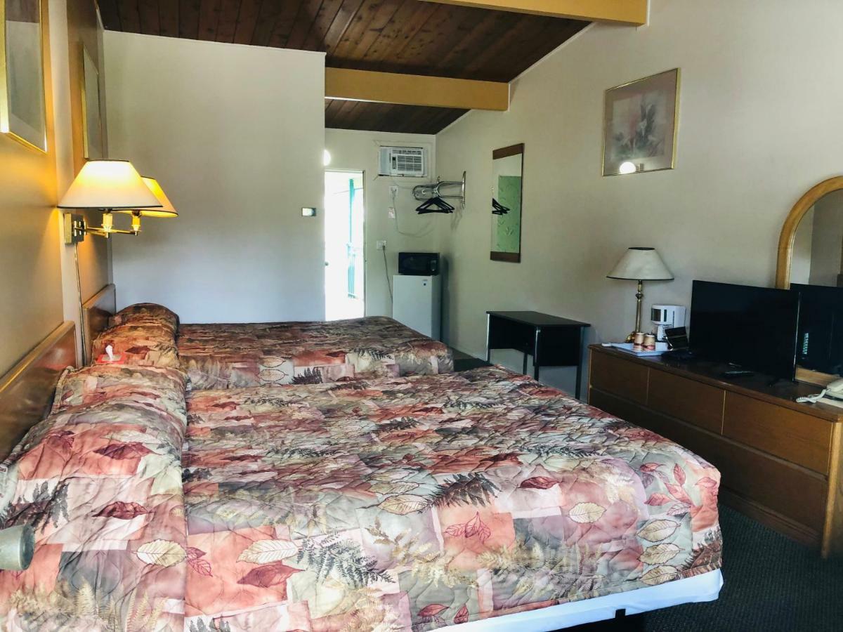 Polson Park Motel 弗农 外观 照片