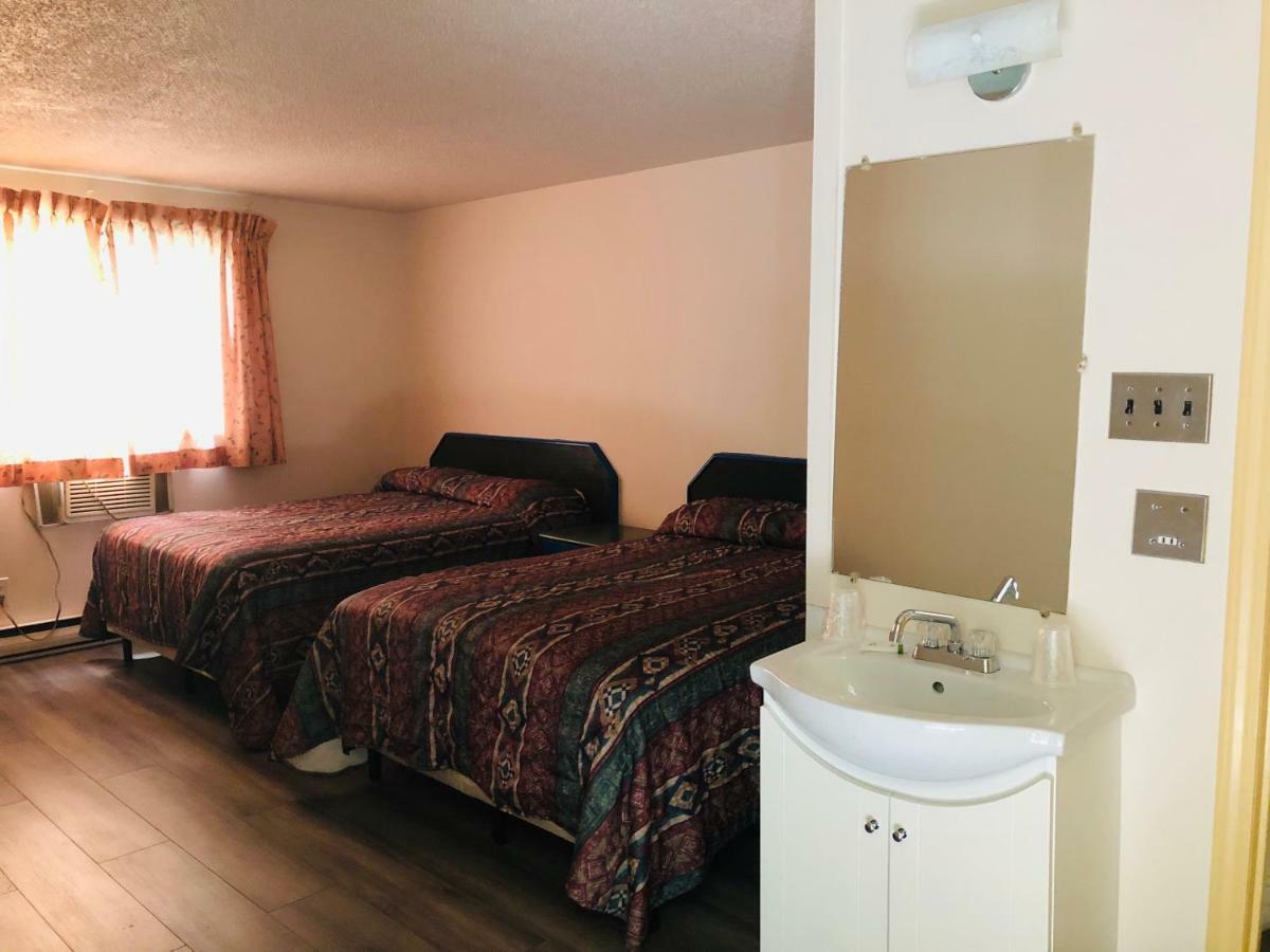 Polson Park Motel 弗农 外观 照片